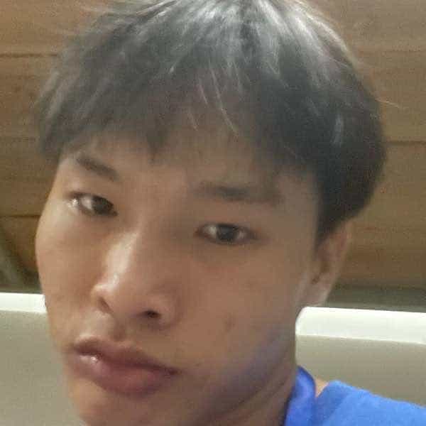 海南19岁单身帅哥真诚找对象-荆门征婚相亲网