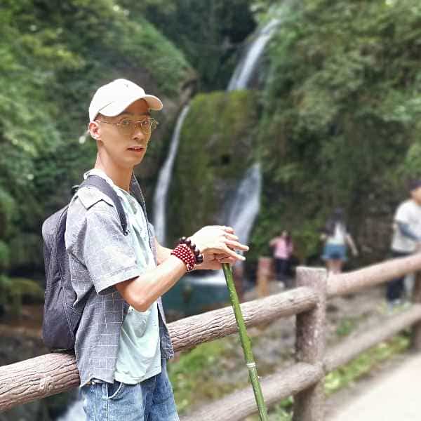 四川28岁单身帅哥真诚找对象-荆门征婚相亲网