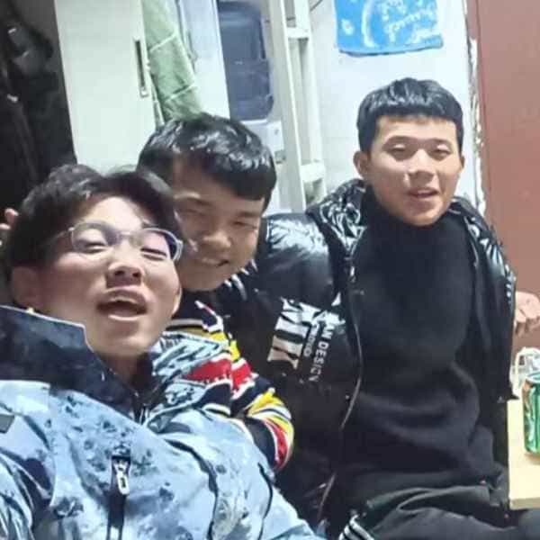 河南27岁单身帅哥真诚找对象-荆门征婚相亲网