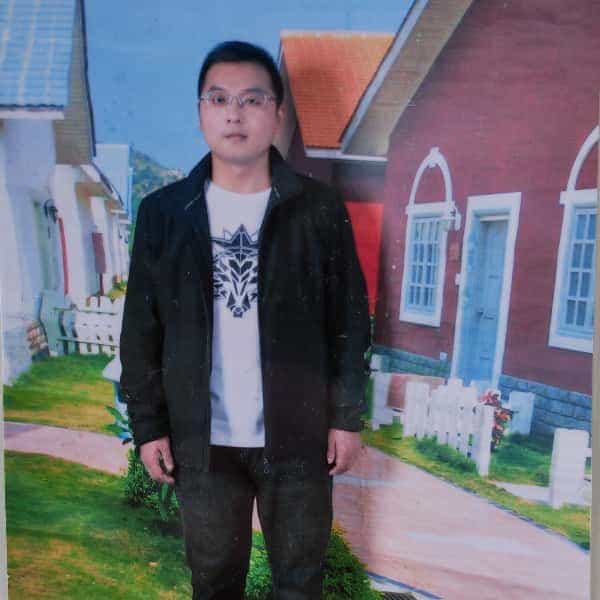 四川35岁单身帅哥真诚找对象-荆门征婚相亲网