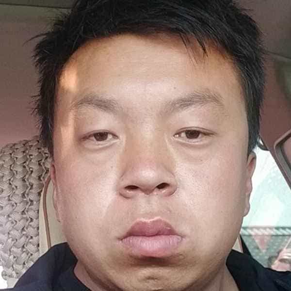 32岁岁内蒙古单身帅哥 - 荆门吉缘网